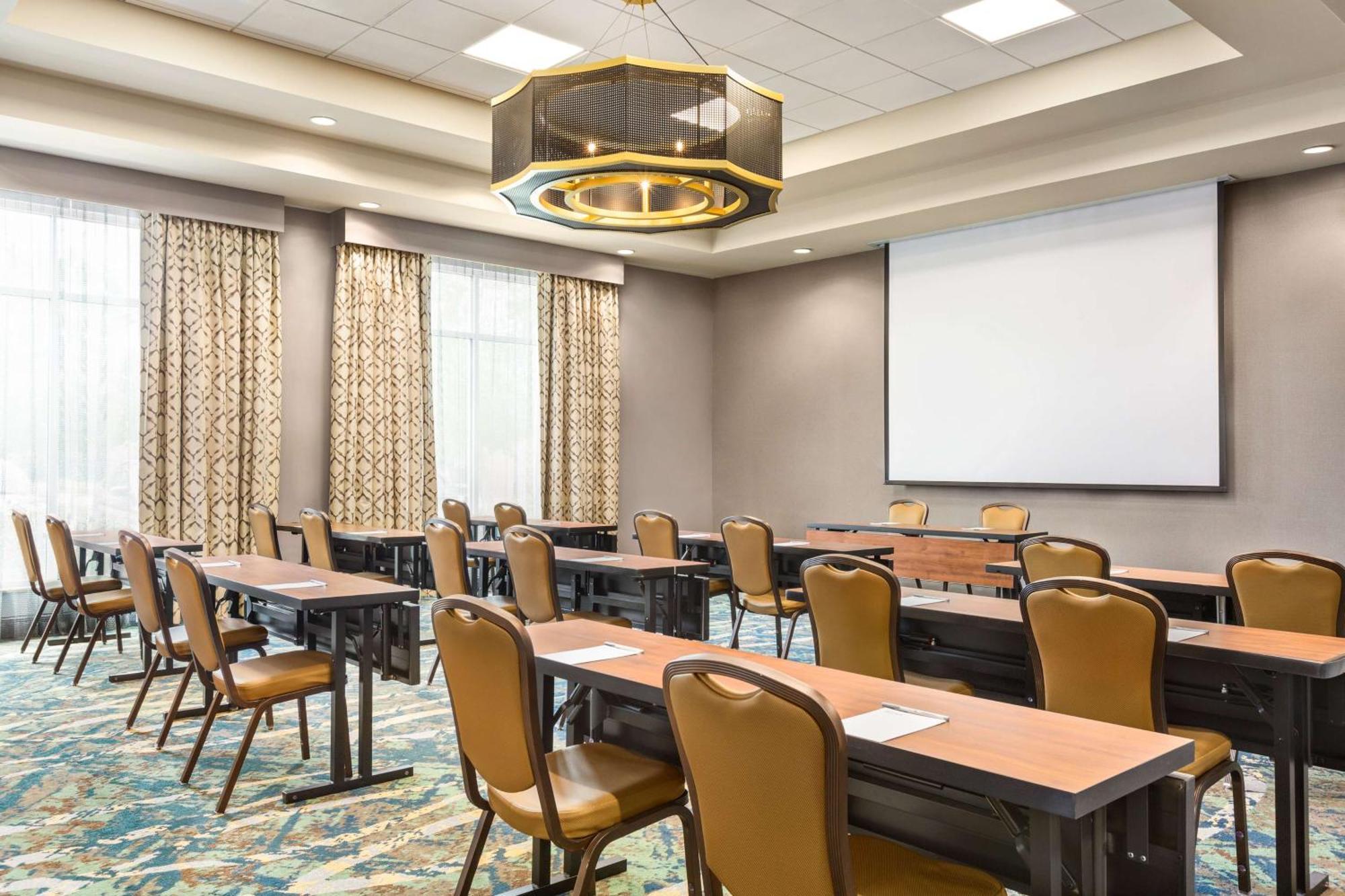 Hilton Garden Inn Houston Energy Corridor Екстер'єр фото